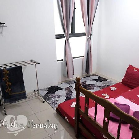 Rizqi Muslim Homestay Meru Casa Kayangan Ipoh Exterior photo