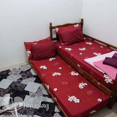 Rizqi Muslim Homestay Meru Casa Kayangan Ipoh Exterior photo