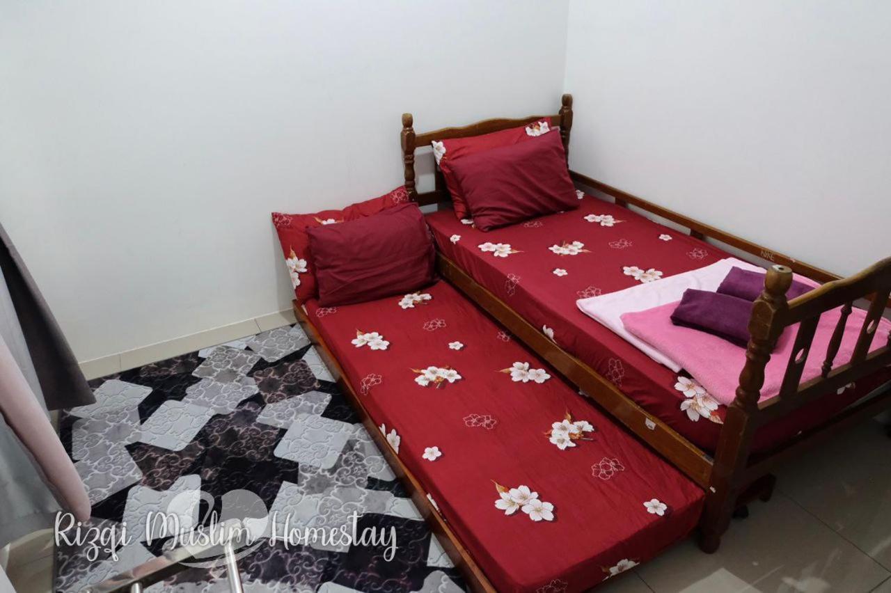 Rizqi Muslim Homestay Meru Casa Kayangan Ipoh Exterior photo