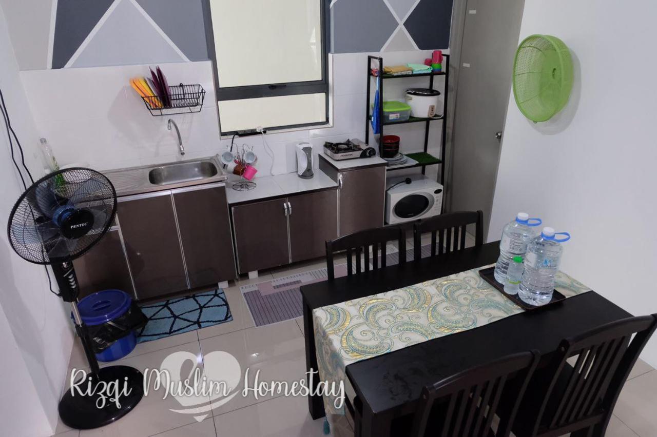 Rizqi Muslim Homestay Meru Casa Kayangan Ipoh Exterior photo