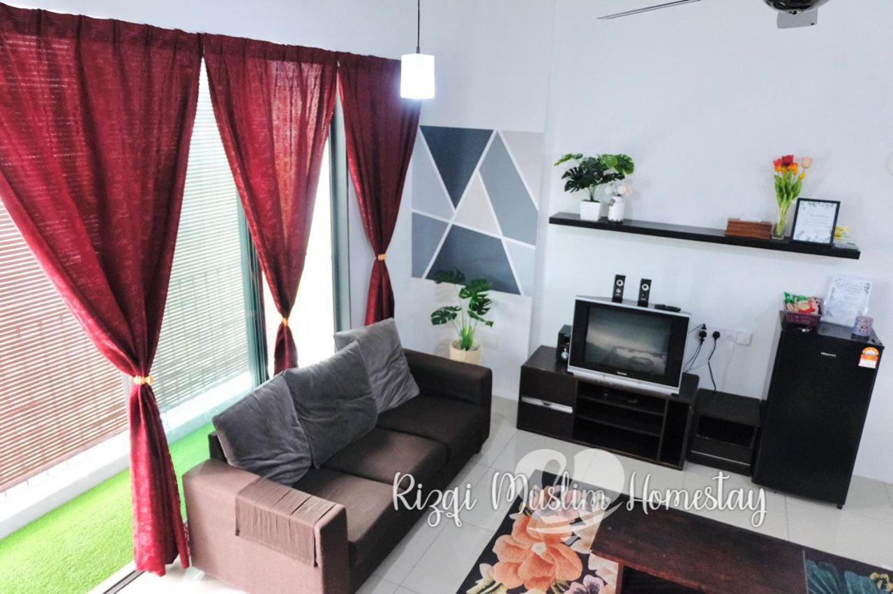 Rizqi Muslim Homestay Meru Casa Kayangan Ipoh Exterior photo